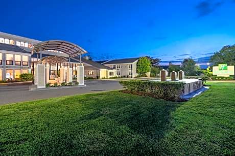 Holiday Inn Cape Cod - Hyannis By IHG