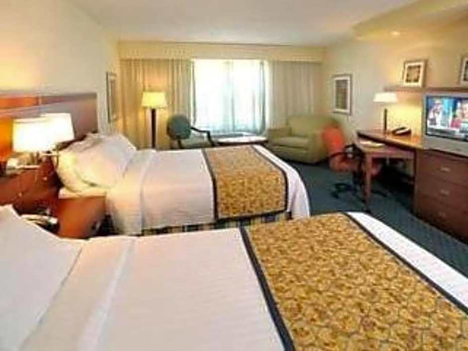 Courtyard by Marriott Hadley Amherst