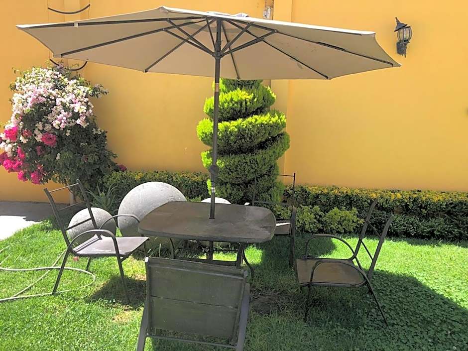 HOTEL LAS FUENTES