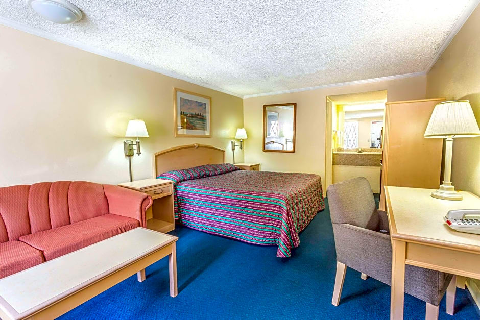 Knights Inn Norcross