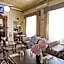 Deloraine Hotel