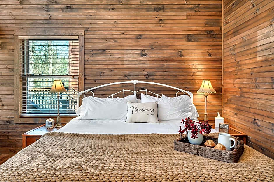 Rivers Edge Treehouses