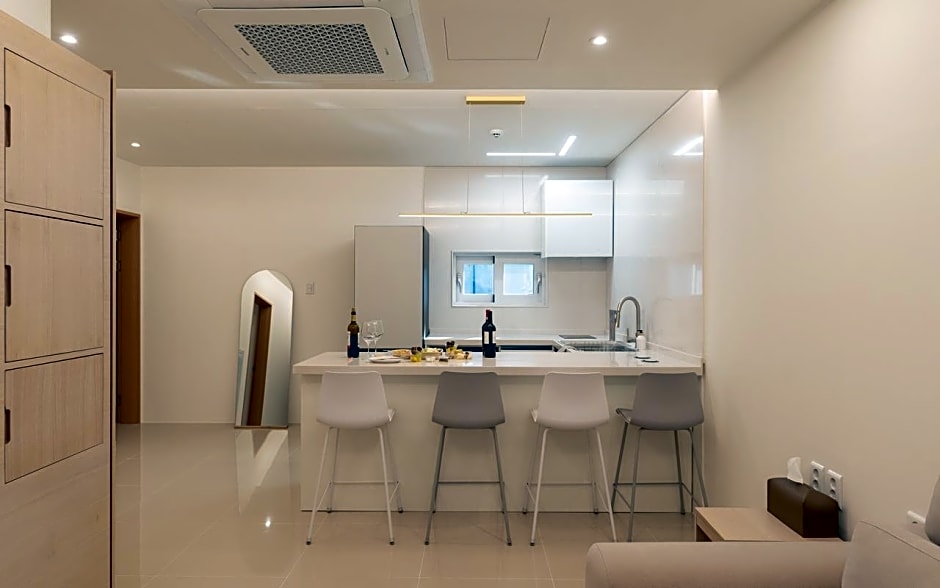 Jeonju Junghwasan-dong MH HOTEL