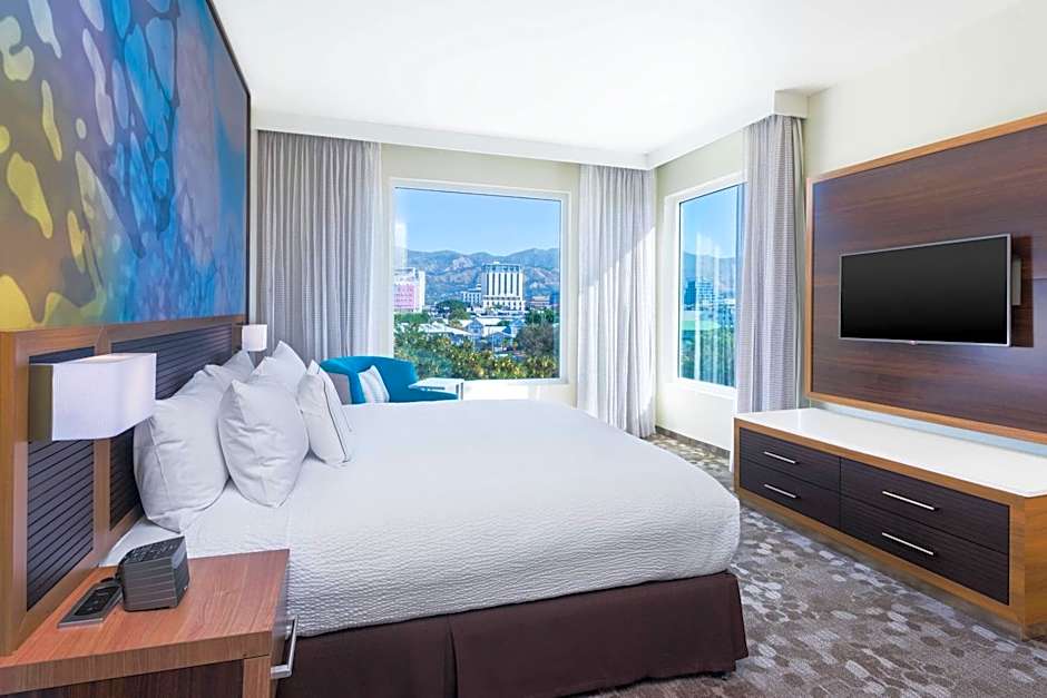 Courtyard by Marriott Kingston, Jamaica
