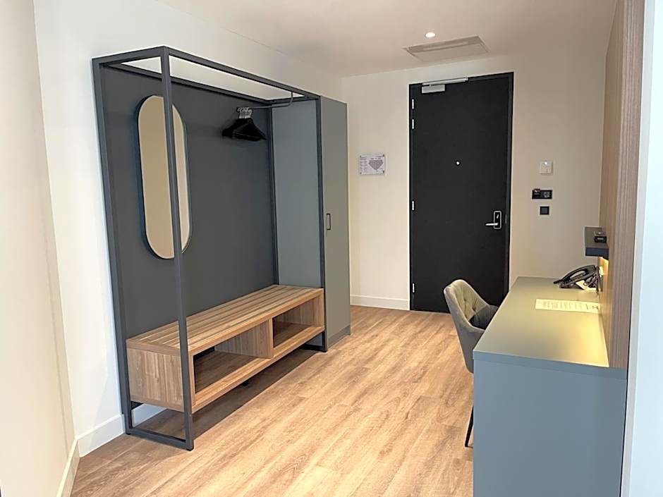 OZO Hotels Antares Airport