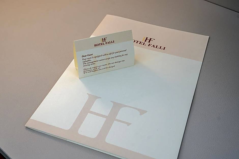Hotel Falli