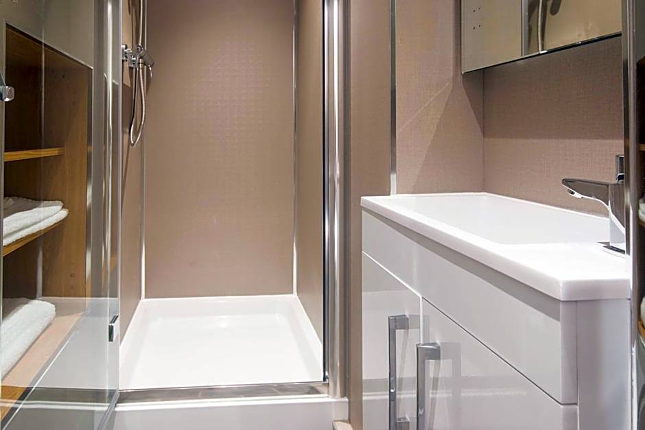 Stanley Lodge Farmhouse