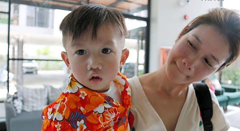 iResidence Hotel Pathumthani