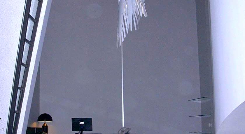 Scala – Bed and Beyond Hotel