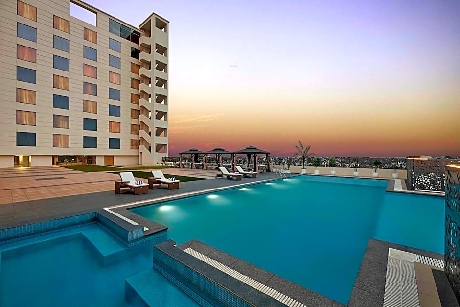 DoubleTree by Hilton Varanasi