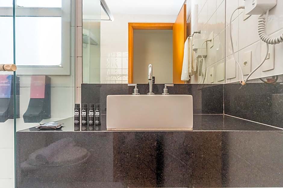 Paraiso Suites by Charlie