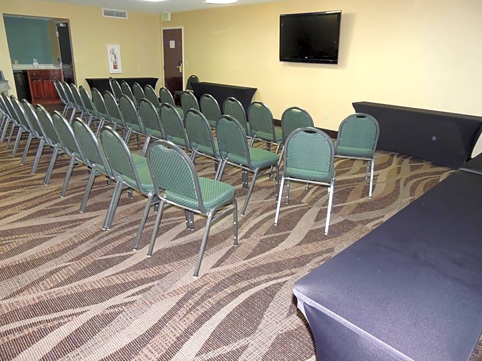 Holiday Inn Express Trussville By IHG