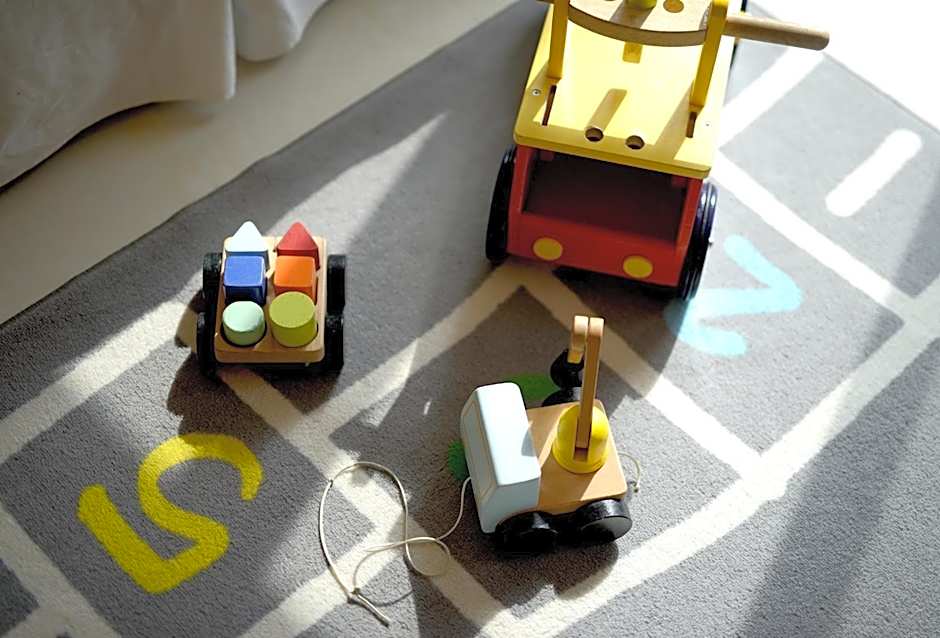 Dancing Butterfly Inn Family sliding BnB