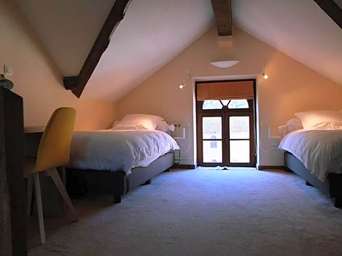 Hôtel - Ferme du Château d'Ahin