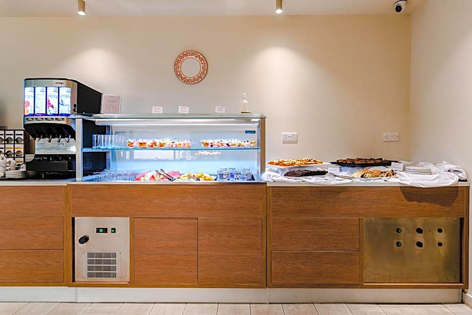 Seaview Hotel - Adults Only 16 Plus