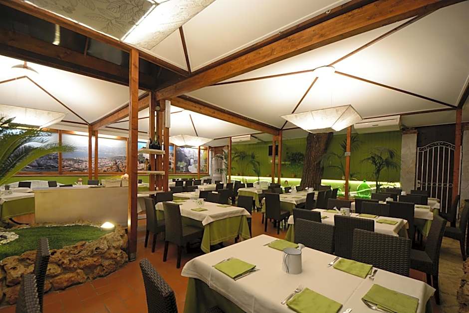 Hotel Porta Rosa