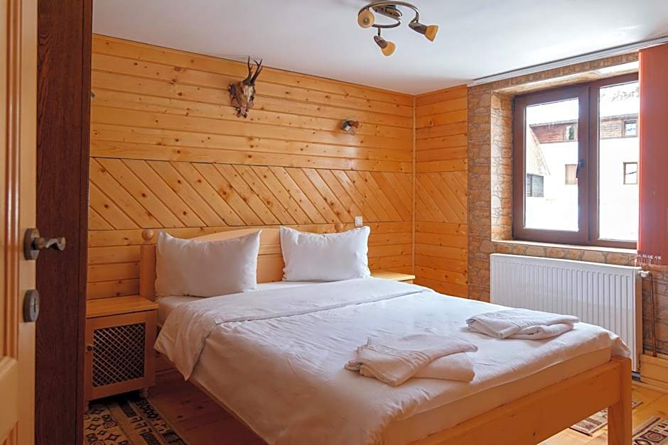 Centrul de Echitatie Poiana Brasov