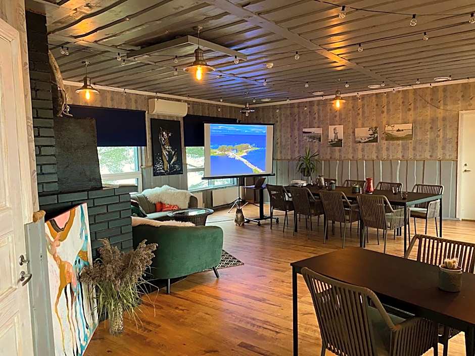 Vergi Sadam & Restoran Wirkes'