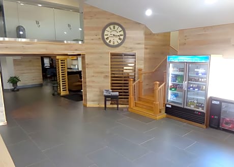 Country Inn & Suites by Radisson, Roanoke Rapids