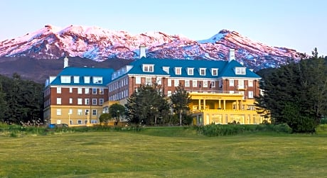 Chateau Tongariro Hotel