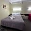 Charles Sturt Motor Inn