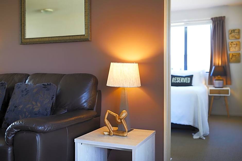 Blenheim Palms Motel