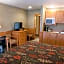 Poulsbo Inn & Suites