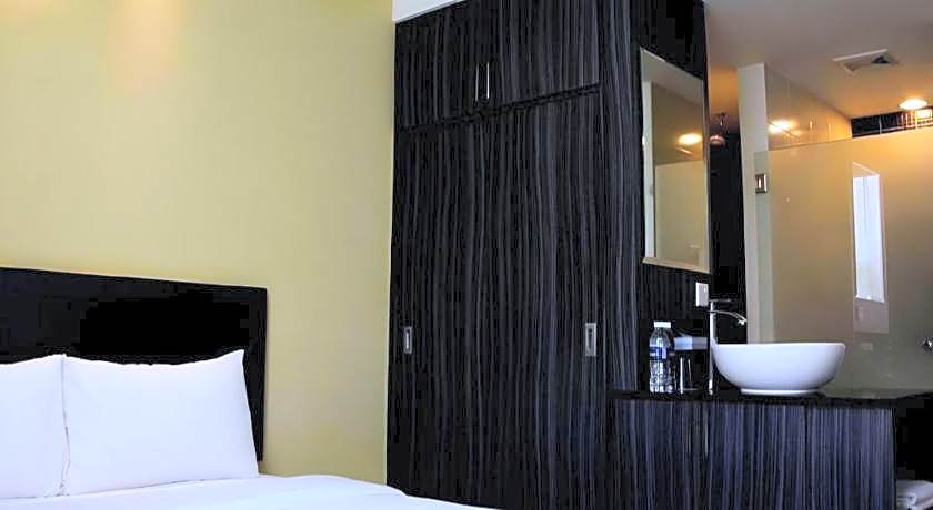 Zotel Business & Leisure Hotel