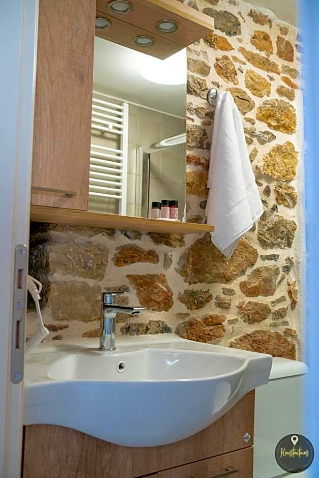 SKINOS rooms and apartment