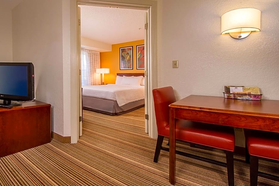 Sonesta ES Suites Charlottesville University