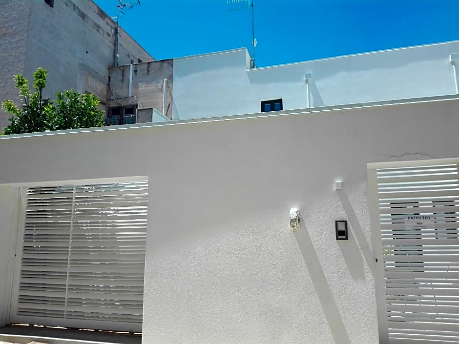 Patio 101 "Exclusive"