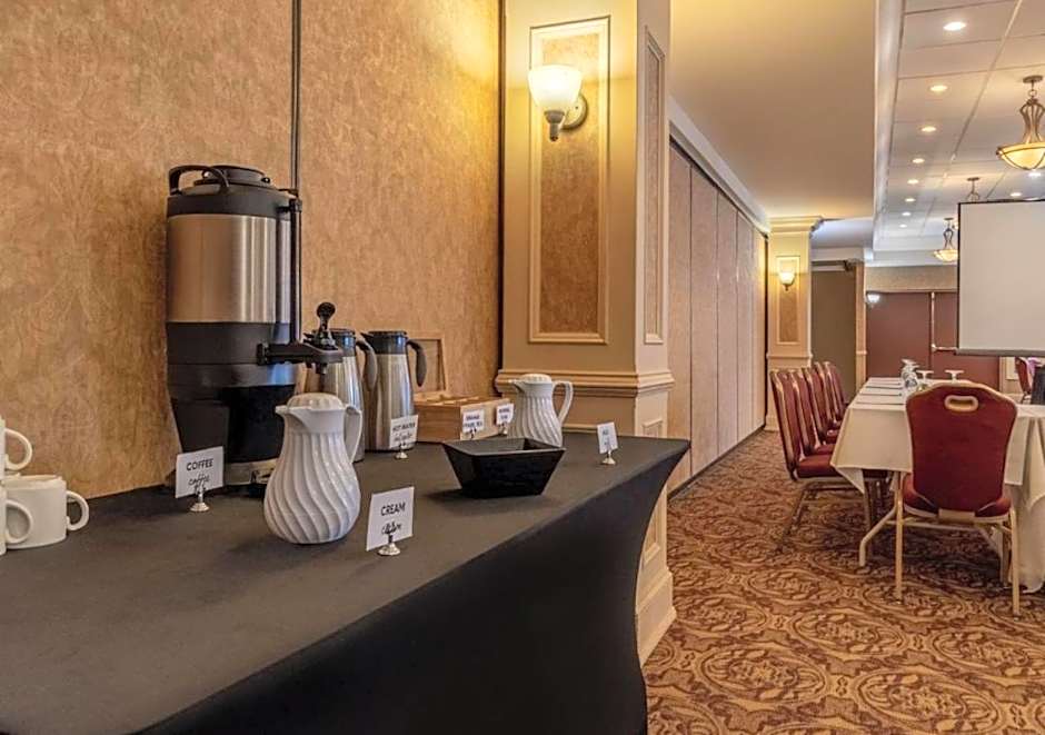 Inn on Prince Hotel and Conference Centre Truro