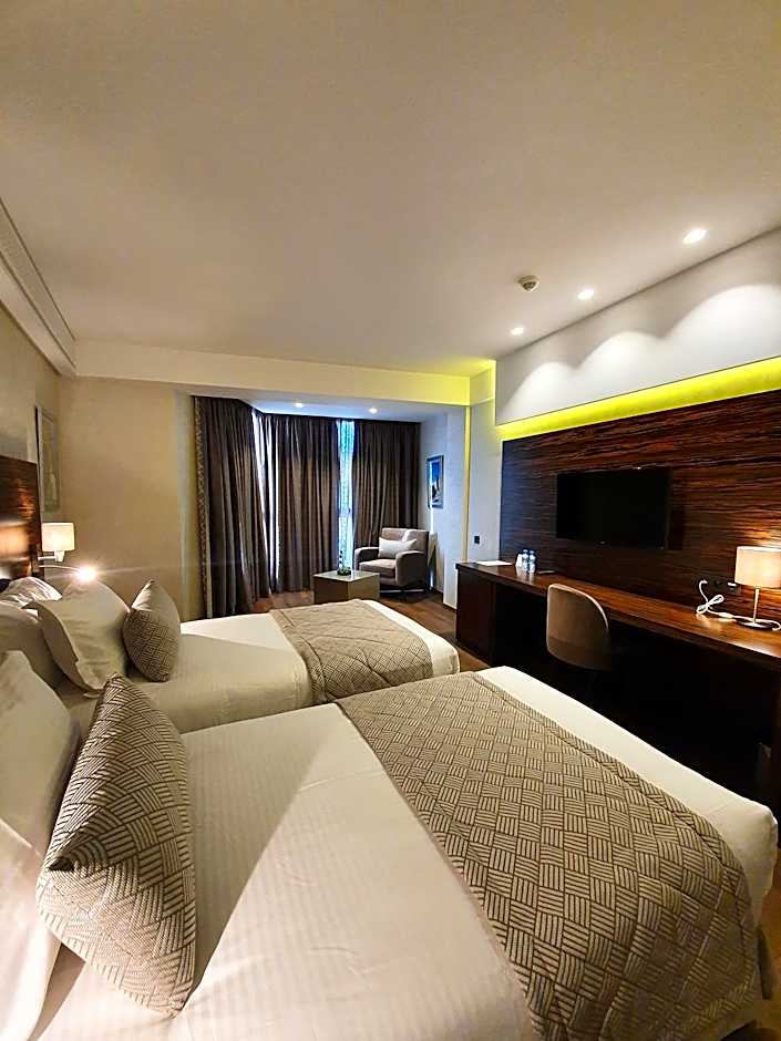 Nour Plazza Hotel