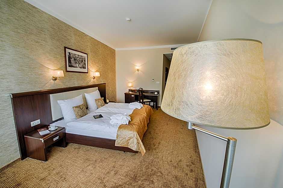 Hotel Trzebnica