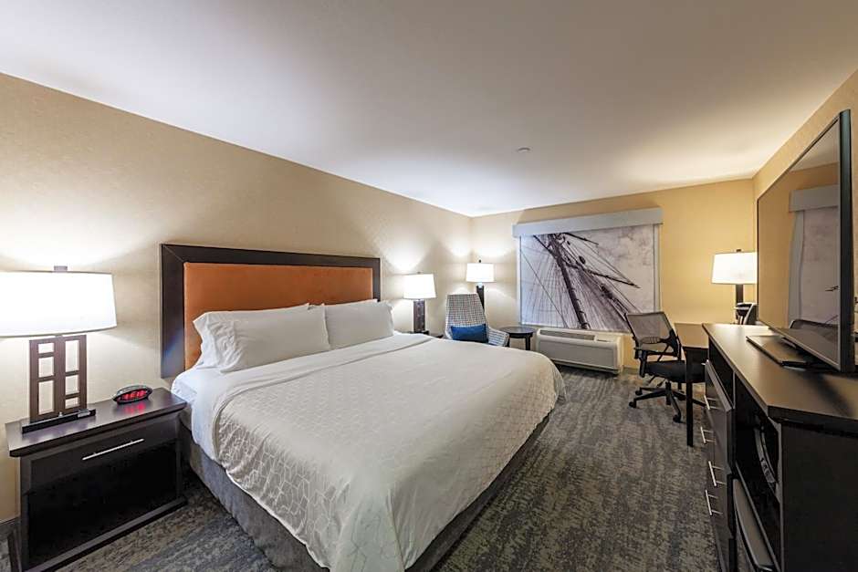 Holiday Inn Express & Suites Riverport Richmond By IHG