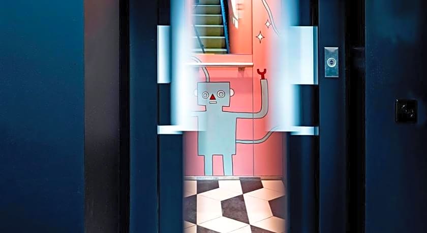 The Lubo - Self Check-In