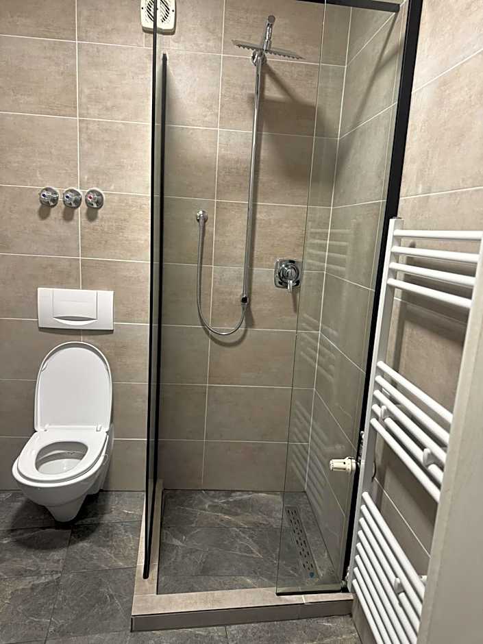 Landhotel "Schwarzach am Main"