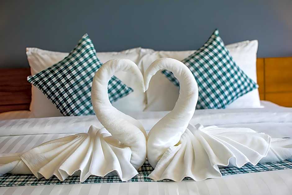 Comet Hotel Surat Thani