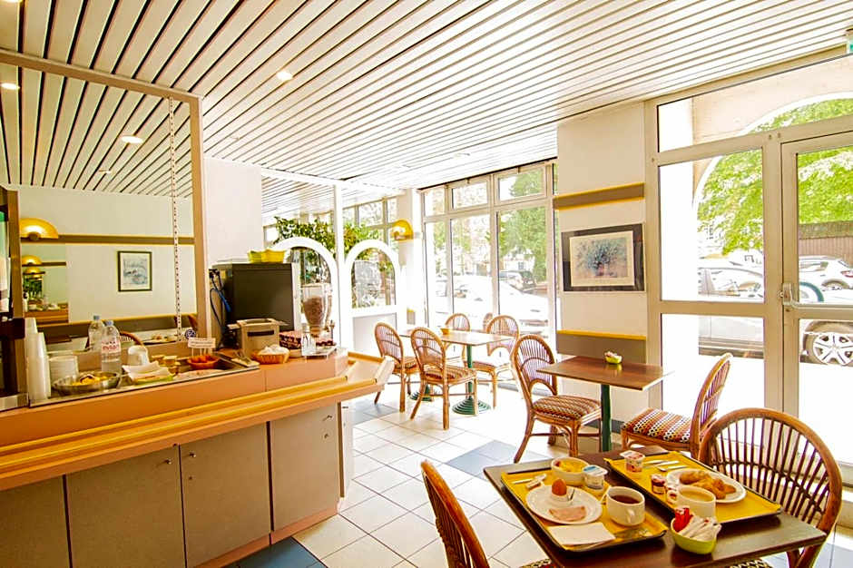 EGG HOTEL - HOTEL LES GENS DE MER Dieppe