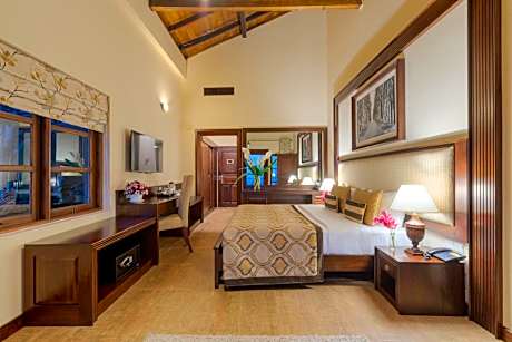 Family Mountain View Suite