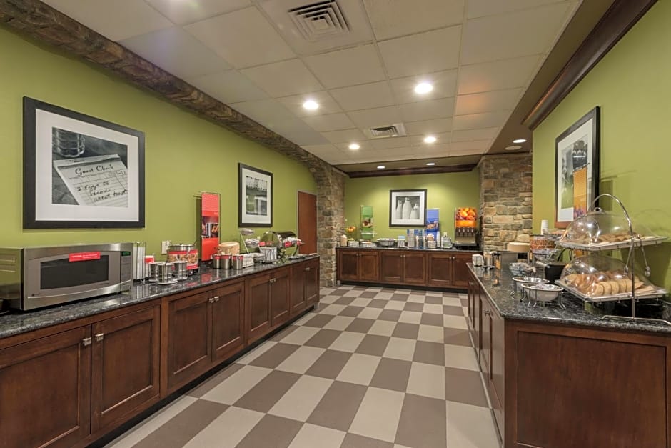 Hampton Inn & Suites Colorado Springs-Air Force Academy/I-25 North