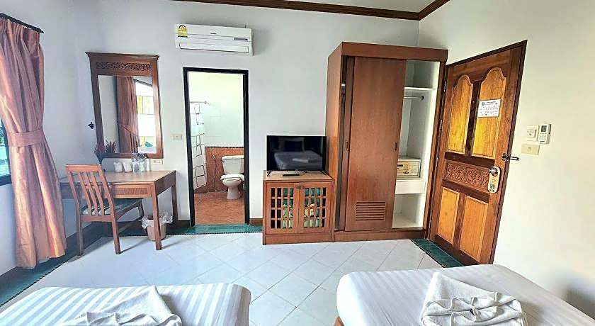 Sea Front Home Boutique - Patong Beach