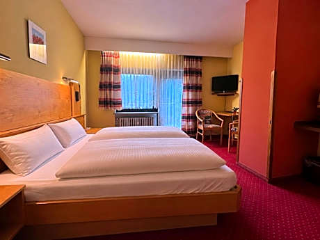 Double or Twin Room with Balcony