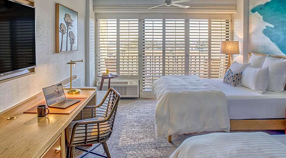 Portola Hotel and Spa