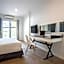 Blu Monkey Bed and Breakfast Phuket