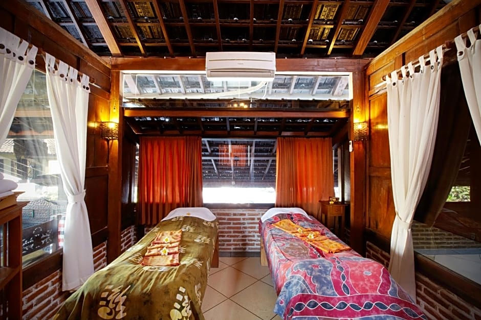 Putu Bali Villa & Spa