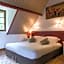 L'Oree des Chenes, The Originals Relais (Relais du Silence)