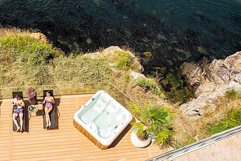 Hotel Antea - By The Sea