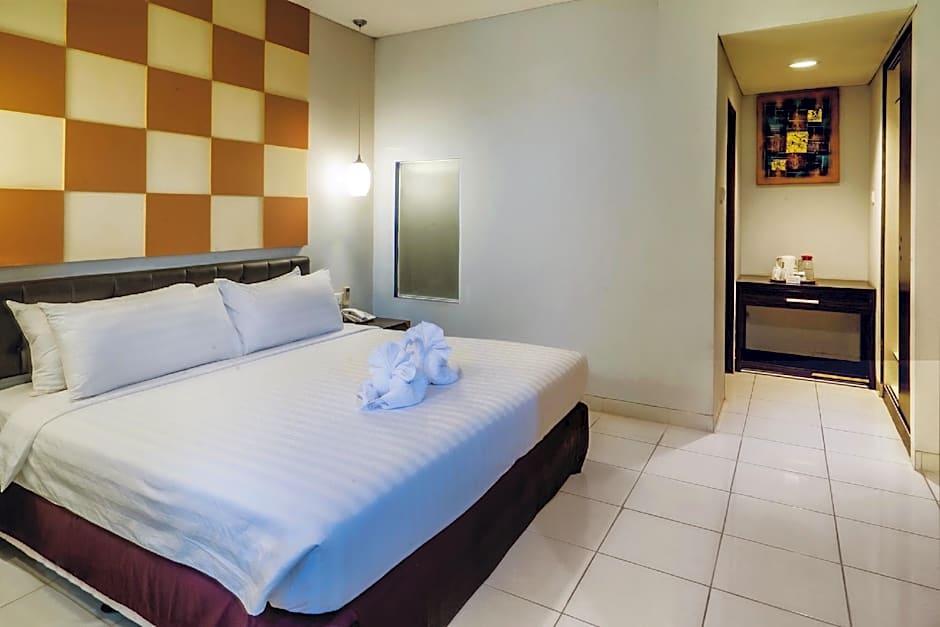 Aston Ketapang City Hotel