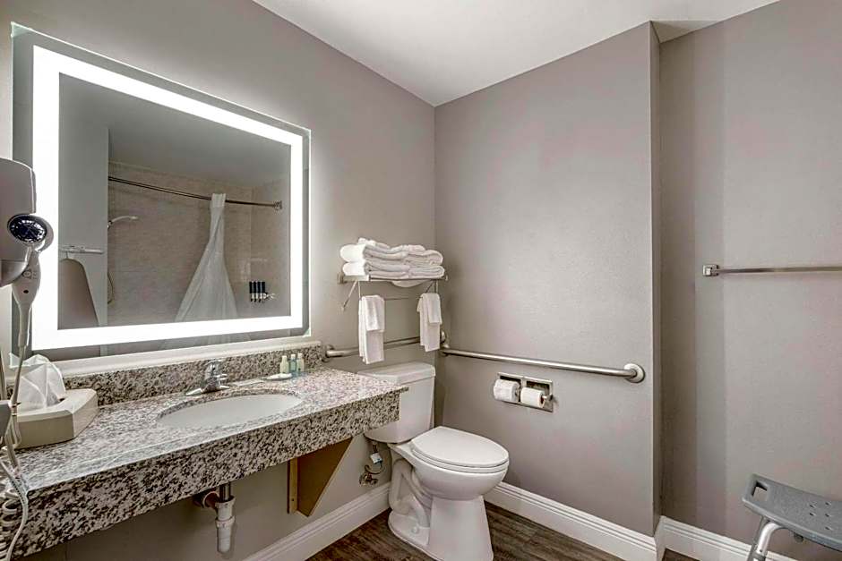 Quality Inn Conference Center At Citrus Hills